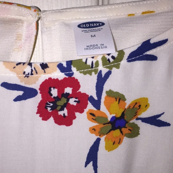 Old Navy floral long sleeved dress - Picture 2 of 5